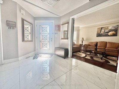 186 FERNFOREST Drive • Brampton, ON photo 5
