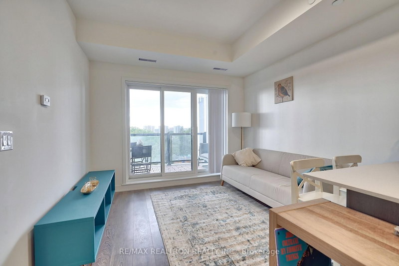 606 - 160 Canon Jackson Drive