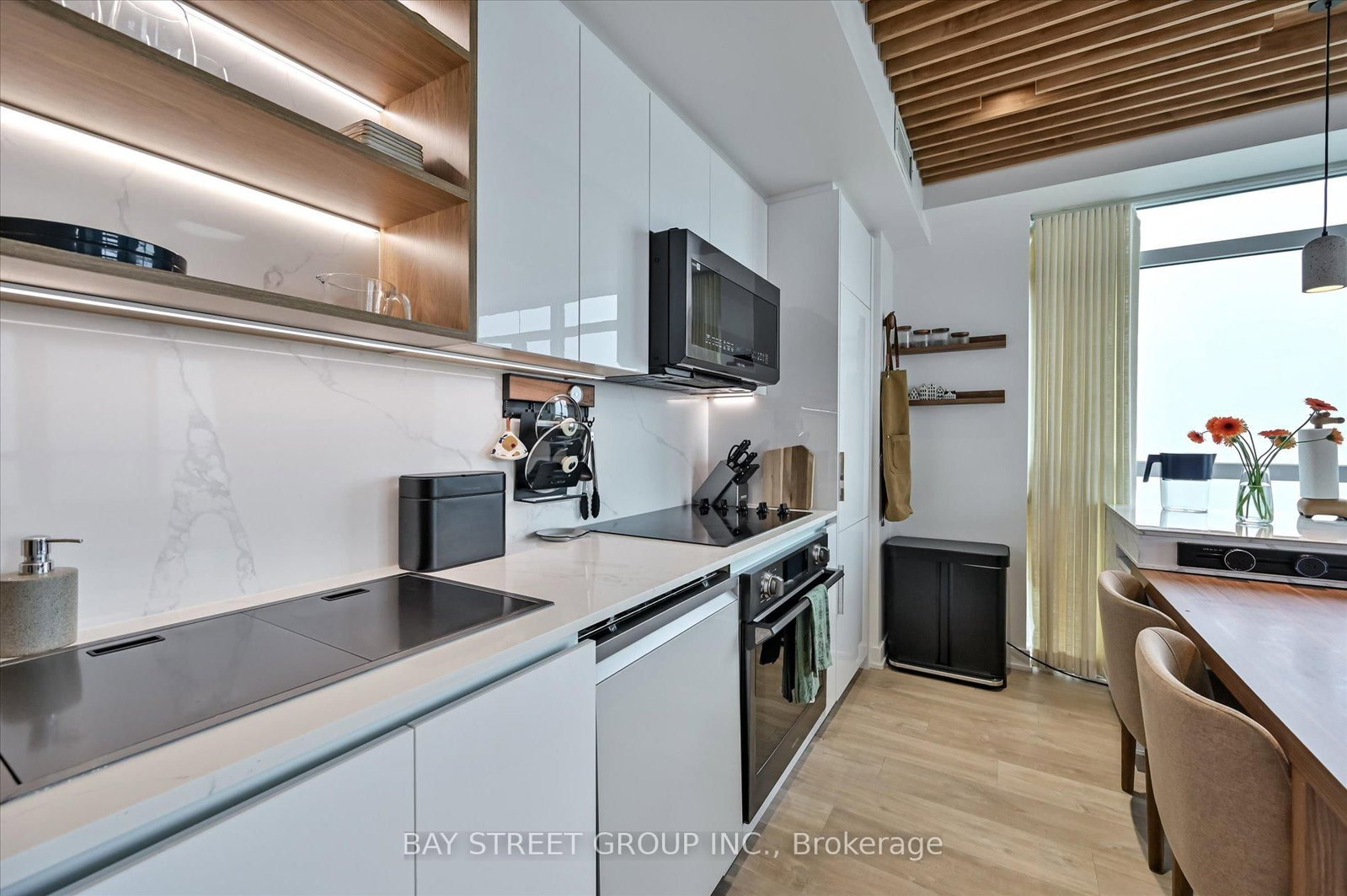 251 Manitoba Street • #1604 • Toronto, ON photo 12