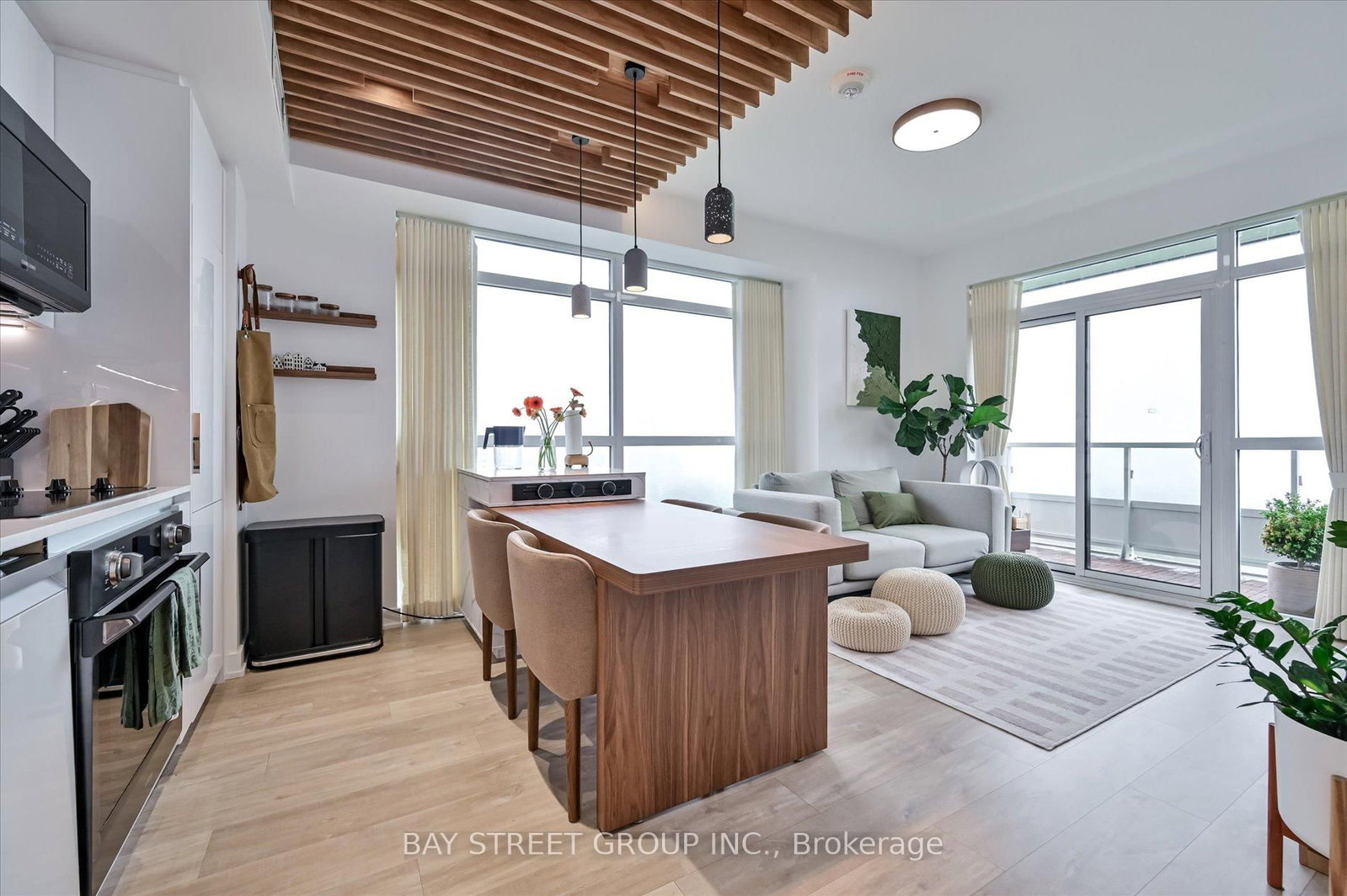251 Manitoba Street • #1604 • Toronto, ON photo 13