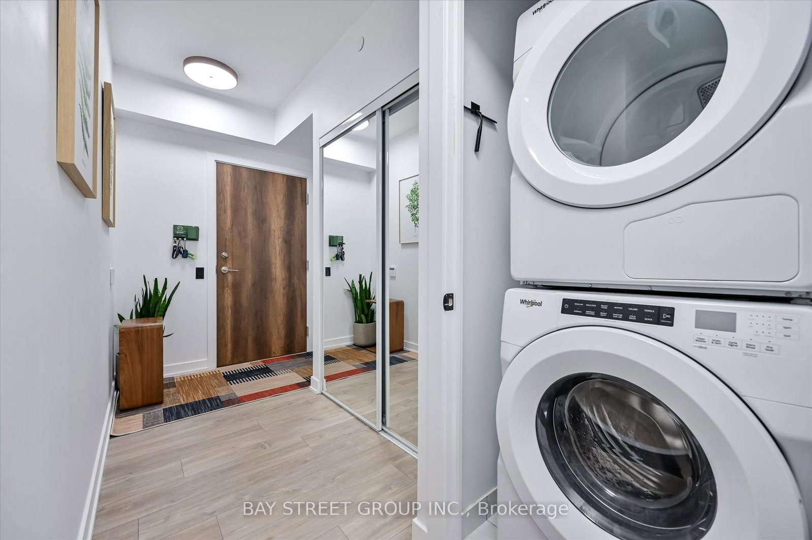 251 Manitoba Street • #1604 • Toronto, ON photo 19