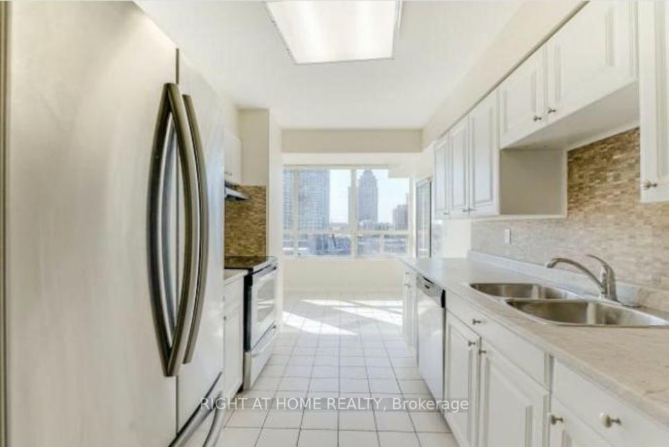 400 Webb Drive • #905 • Mississauga, ON photo 5