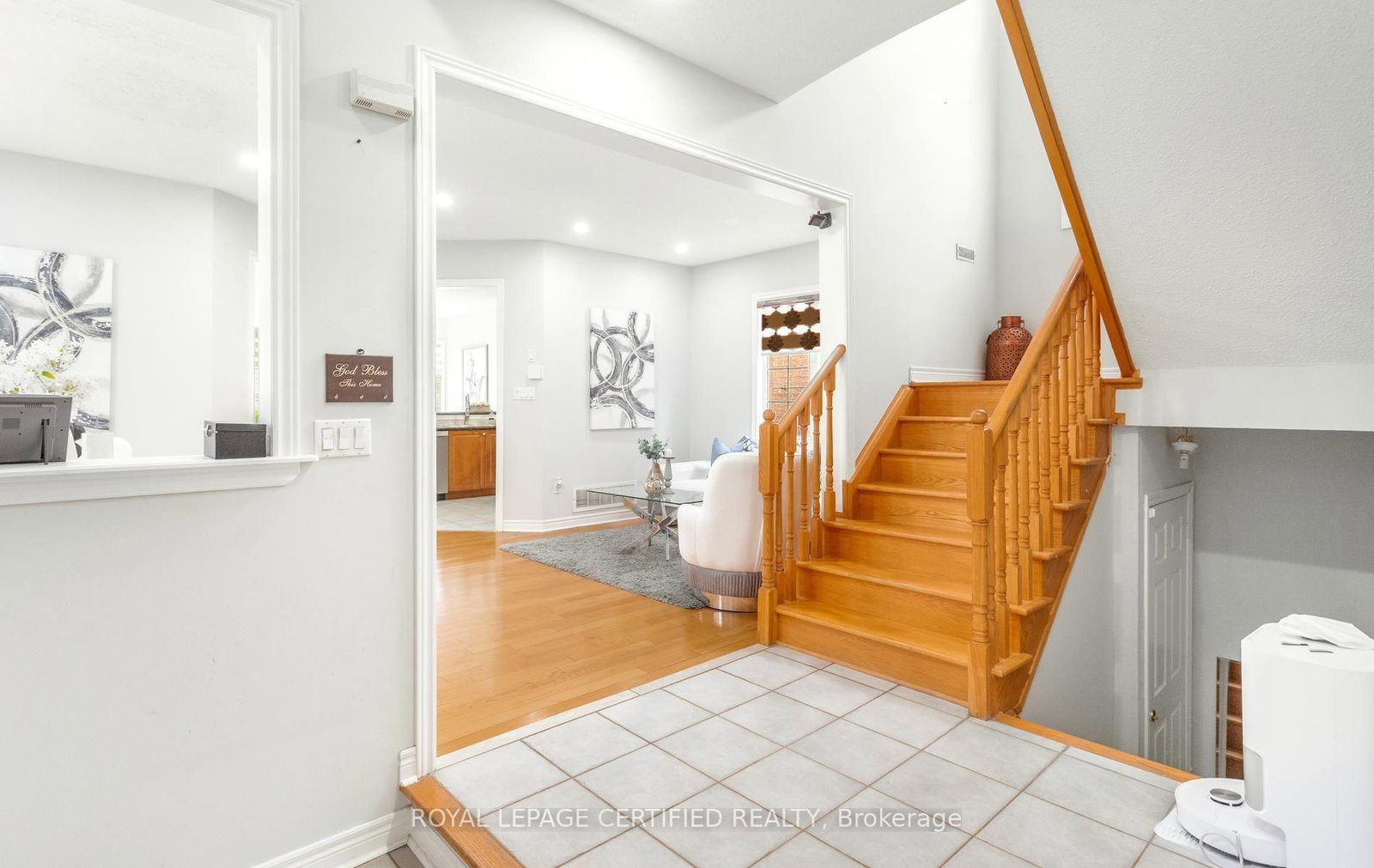 6582 Skipper Way • Mississauga, ON photo 4