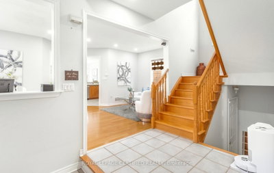 6582 Skipper Way • Mississauga, ON photo 4
