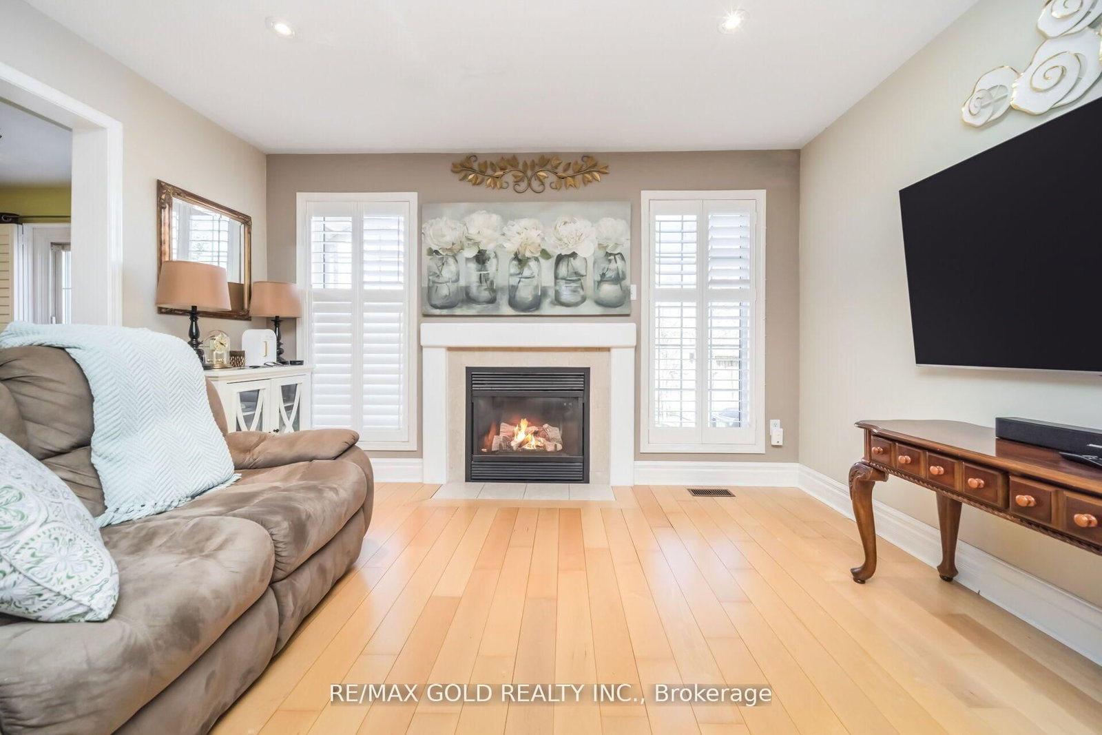 70 Sweetwood Circle • Brampton, ON photo 12