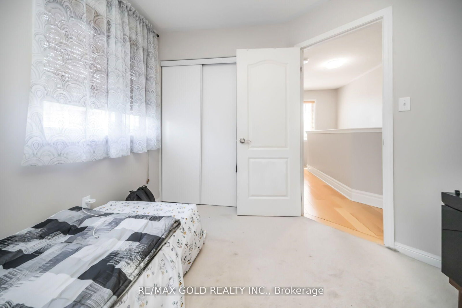 70 Sweetwood Circle • Brampton, ON photo 33