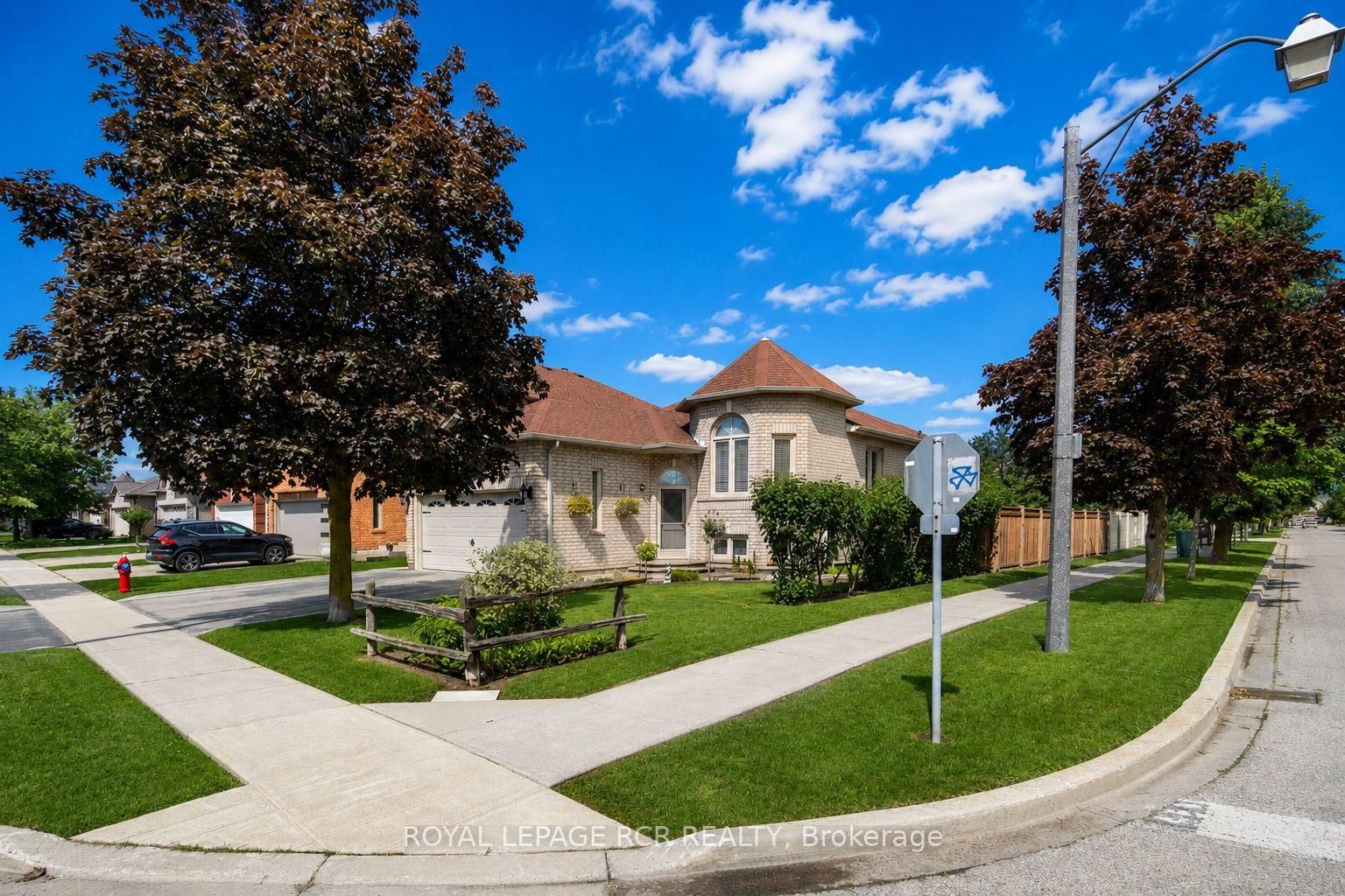 65 Royalton Drive • Caledon, ON photo 1