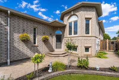 65 Royalton Drive • Caledon, ON photo 3