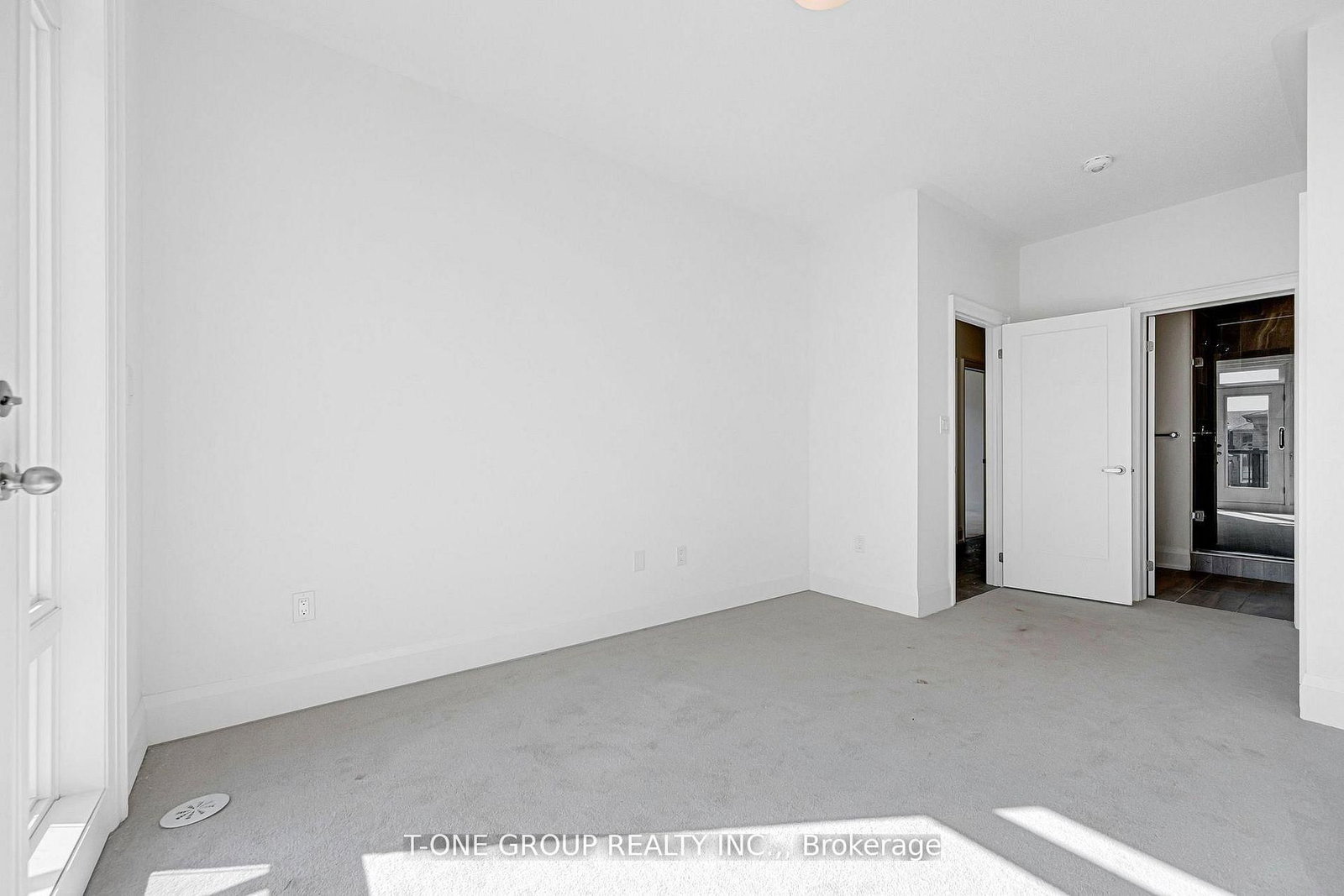 3321 Azam Way • Oakville, ON photo 13