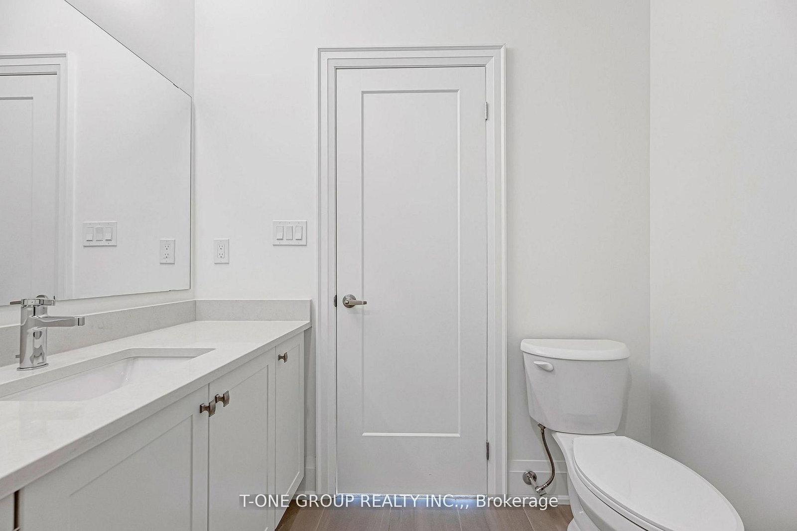3321 Azam Way • Oakville, ON photo 16