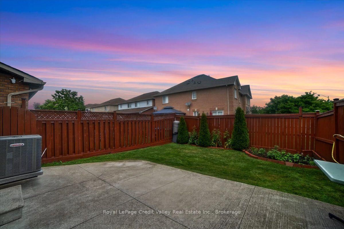 43 Coppermill Drive • Brampton, ON photo 27