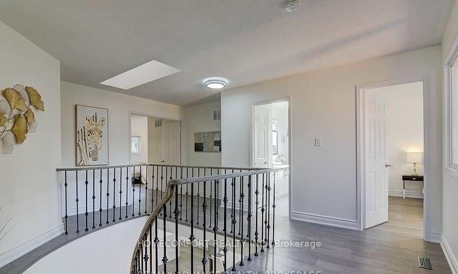 86 Bristol Road • Toronto, ON photo 18