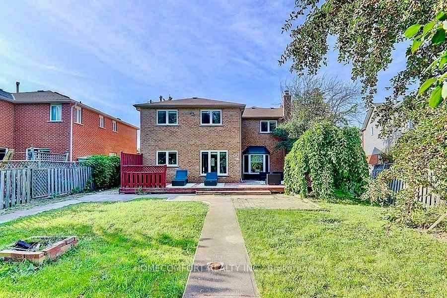 86 Bristol Road • Toronto, ON photo 40