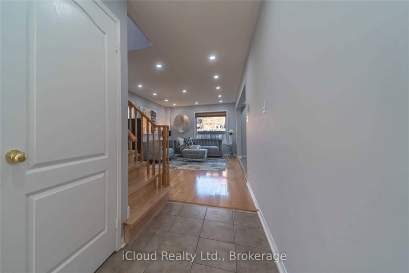 27 Hollingsworth Circle