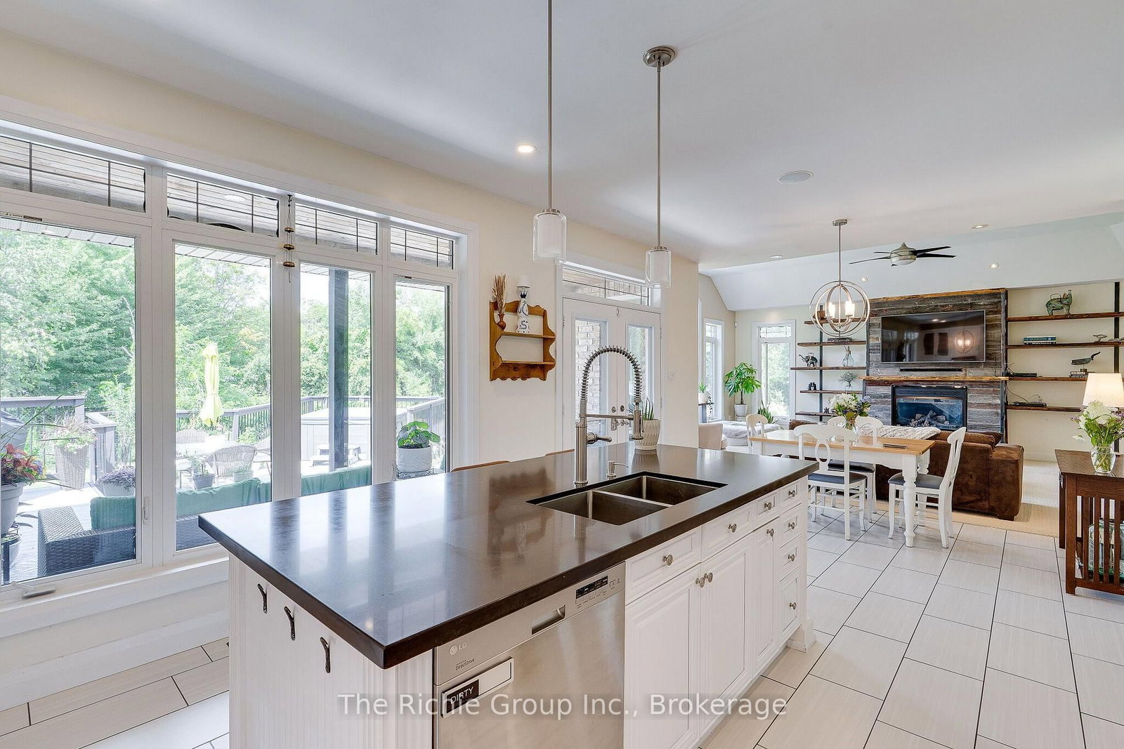 14 Briarwood Drive • Caledon, ON photo 10