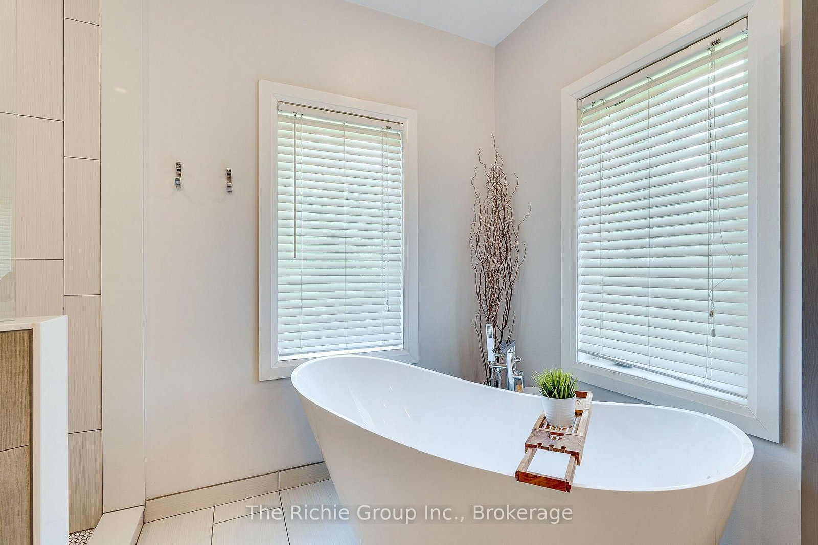 14 Briarwood Drive • Caledon, ON photo 17