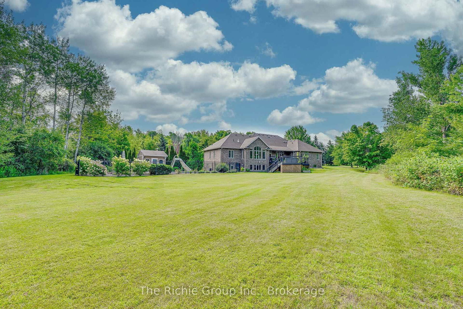 14 Briarwood Drive • Caledon, ON photo 37