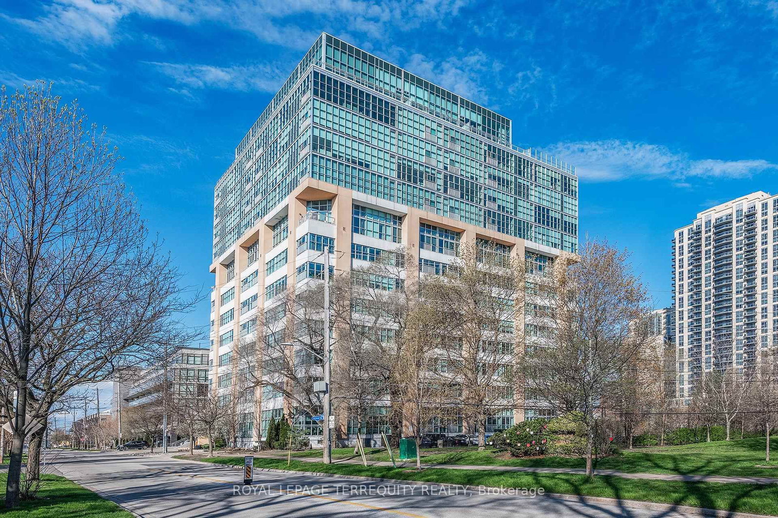2 Fieldway Road • #707 • Toronto, ON photo 33
