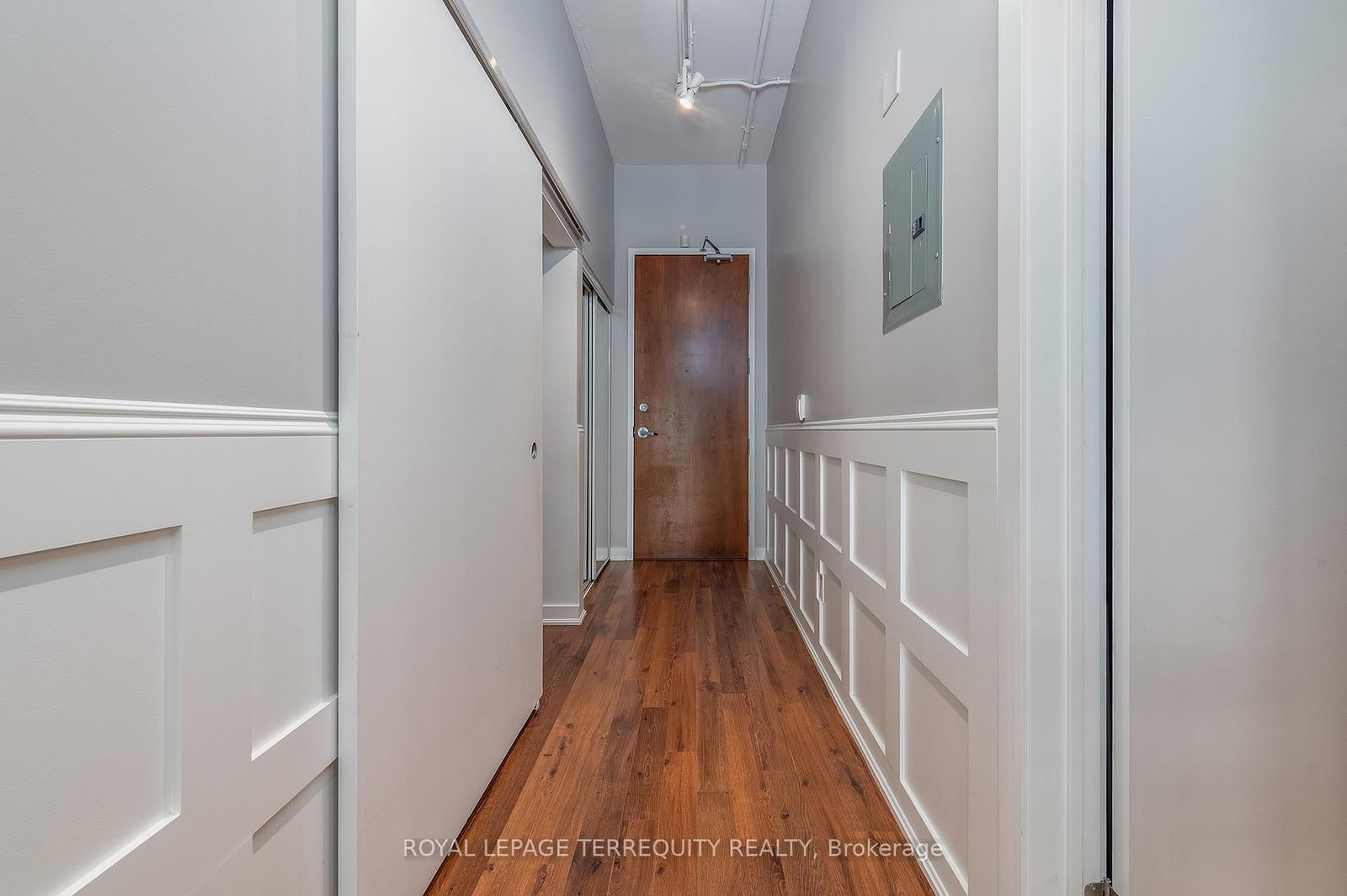 2 Fieldway Road • #707 • Toronto, ON photo 4