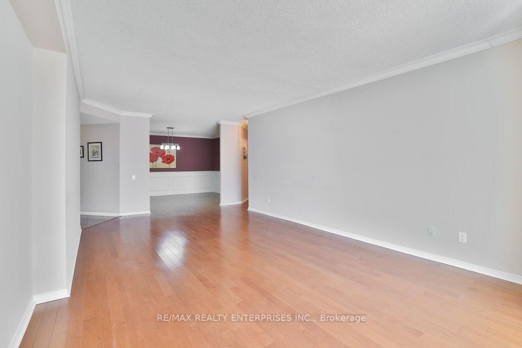 1800 The Collegeway • #211 • Mississauga, ON photo 16