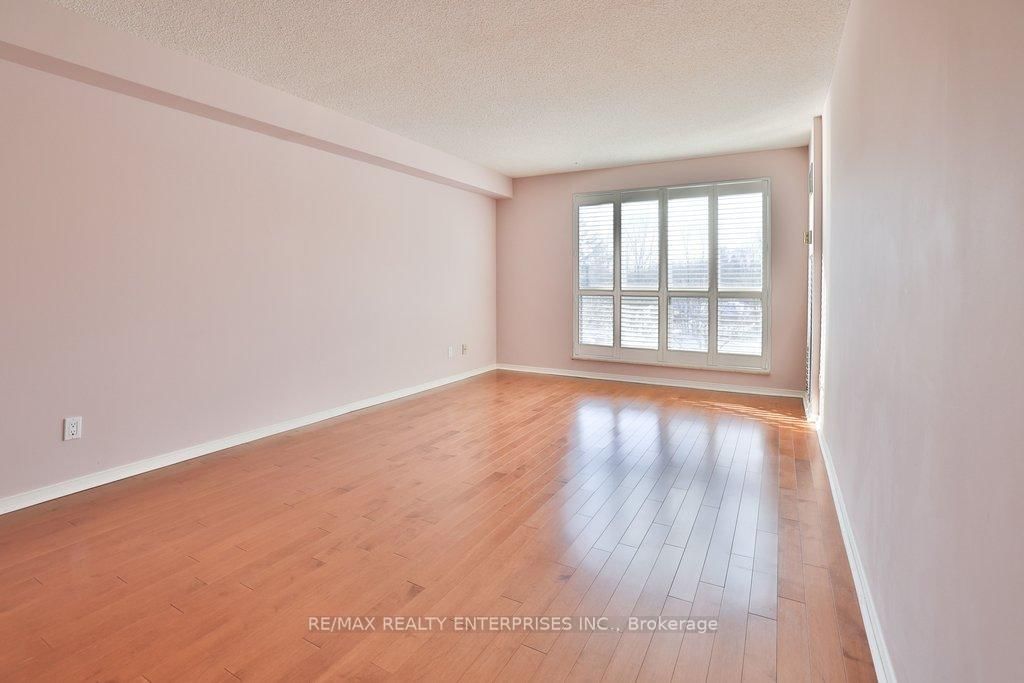 1800 The Collegeway • #211 • Mississauga, ON photo 20