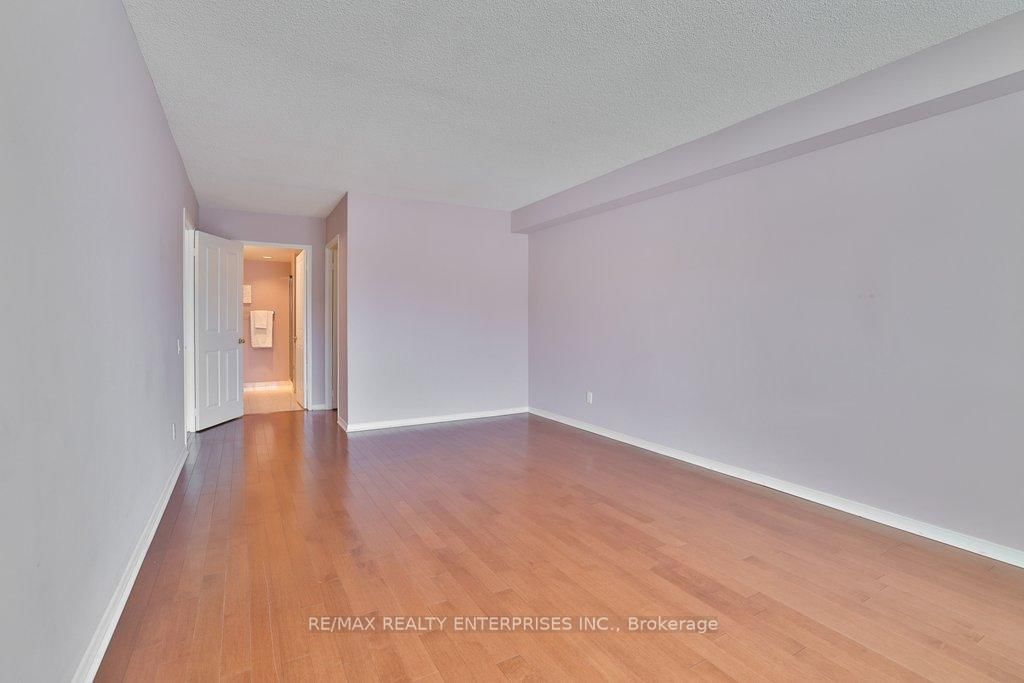 1800 The Collegeway • #211 • Mississauga, ON photo 22