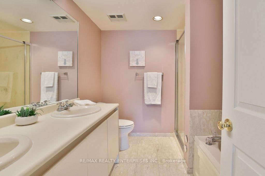 1800 The Collegeway • #211 • Mississauga, ON photo 23
