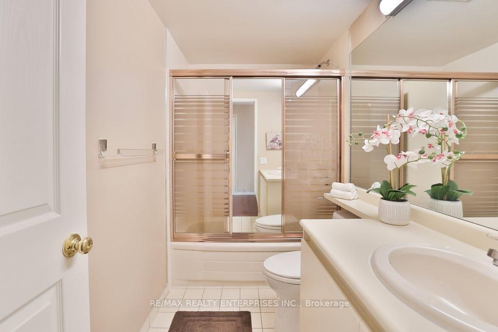 1800 The Collegeway • #211 • Mississauga, ON photo 26