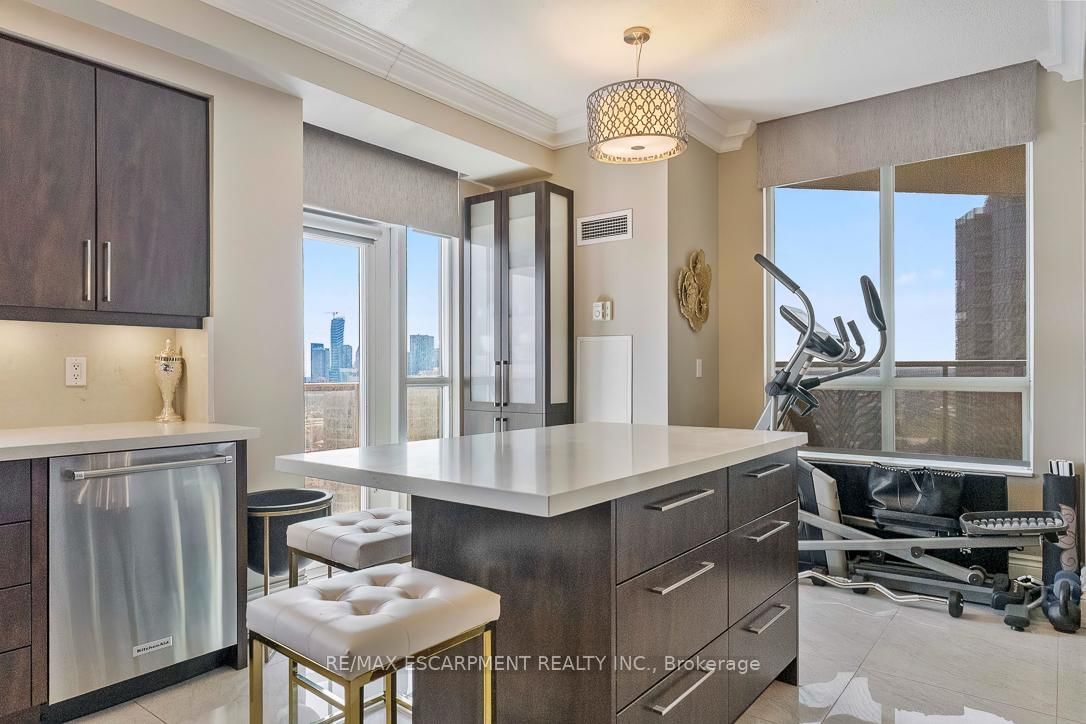 35 Kingsbridge Garden Circle • #2706 • Mississauga, ON photo 23