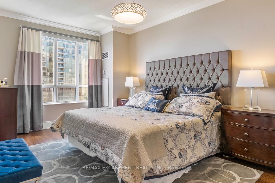 35 Kingsbridge Garden Circle • #2706 • Mississauga, ON photo 26