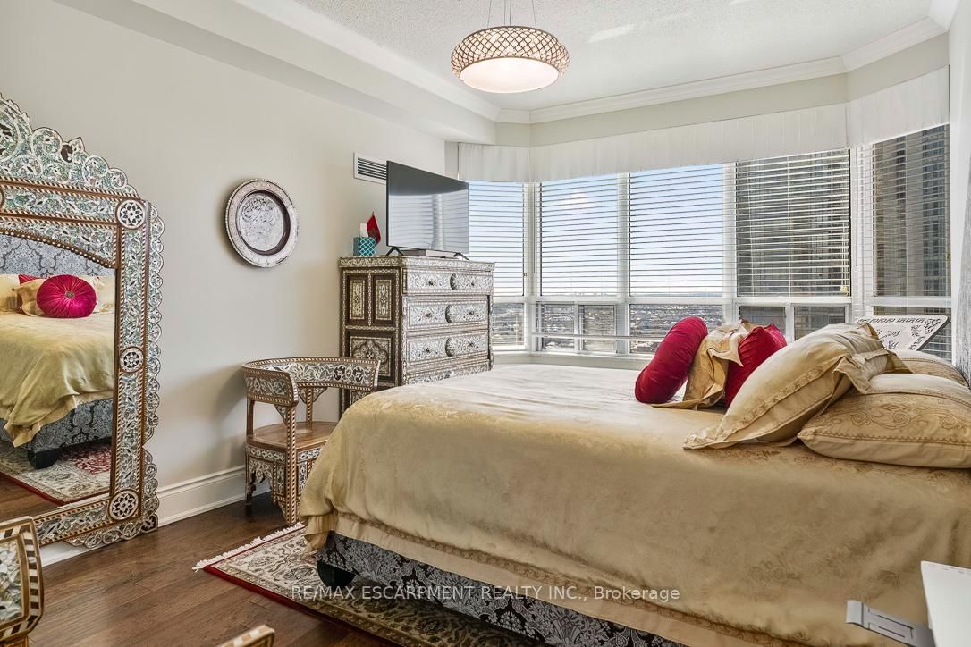 35 Kingsbridge Garden Circle • #2706 • Mississauga, ON photo 35