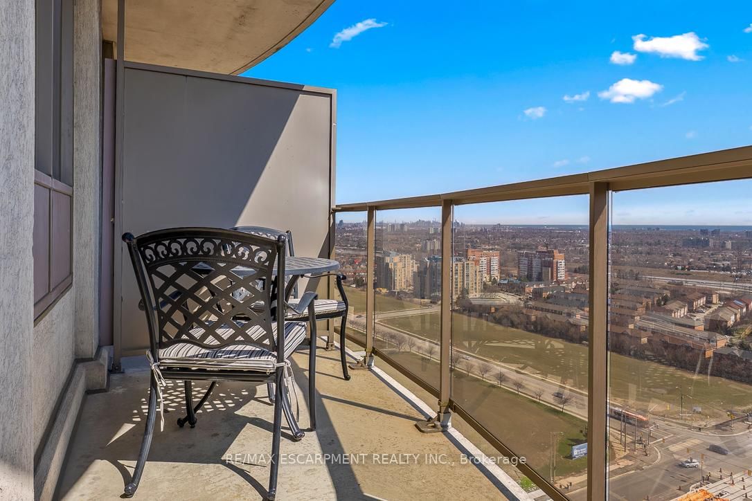 35 Kingsbridge Garden Circle • #2706 • Mississauga, ON photo 39