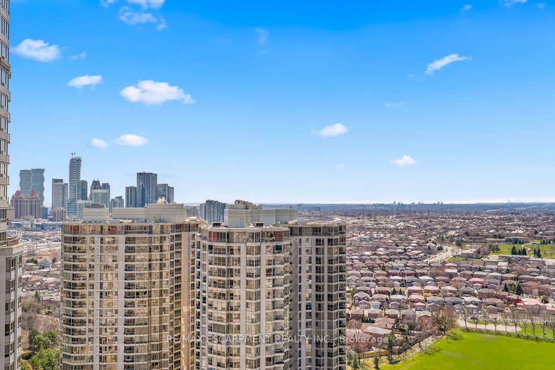 35 Kingsbridge Garden Circle • #2706 • Mississauga, ON photo 43