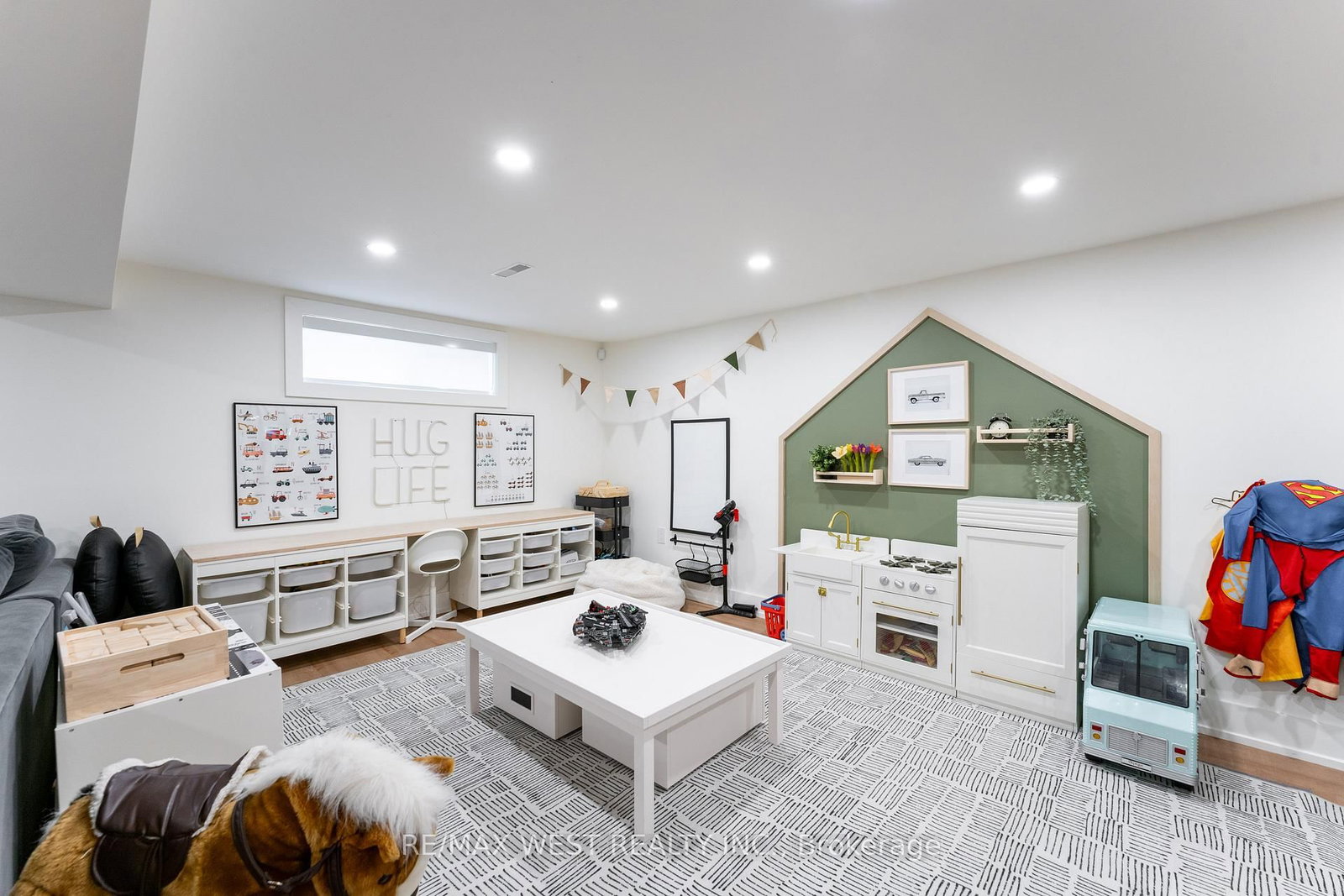 92 Warwood Road • Toronto, ON photo 20