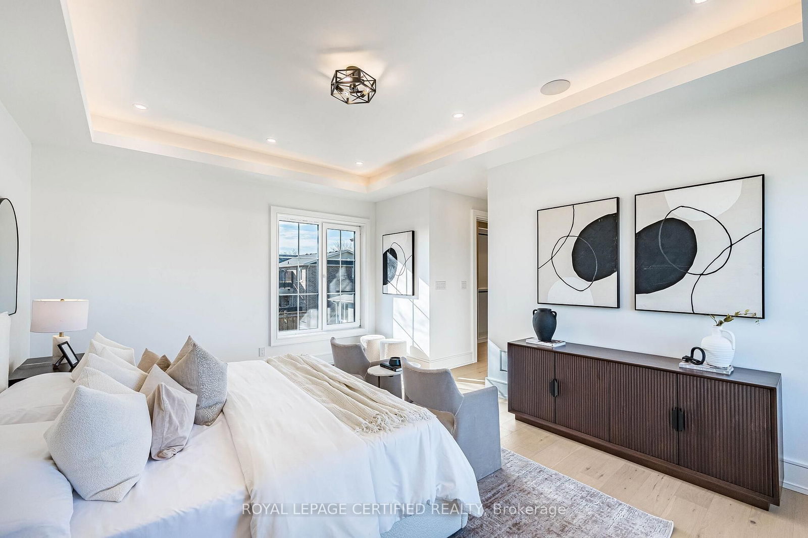 1404 Waverly Avenue SW • Oakville, ON photo 28