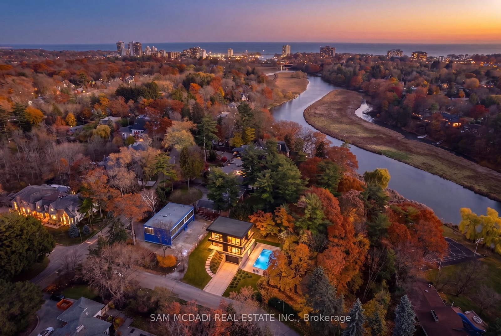 1470 Pinetree Crescent • Mississauga, ON photo 17