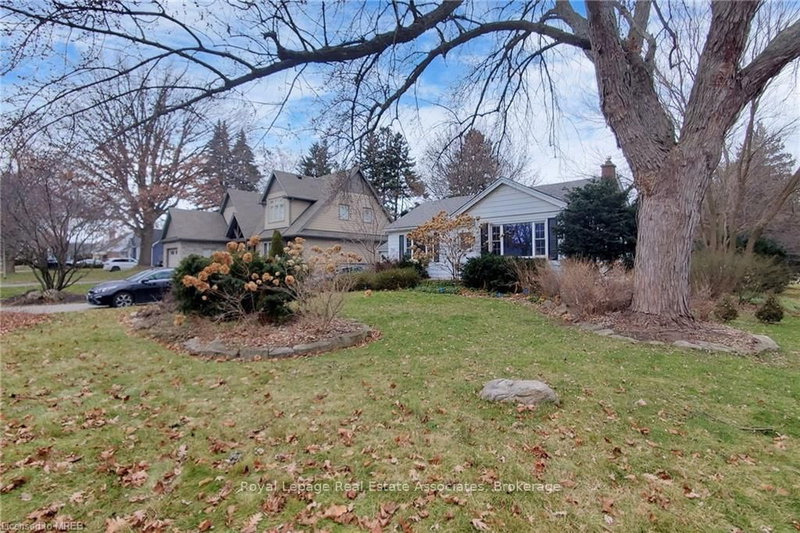 Basement - 925 Kingsway Drive