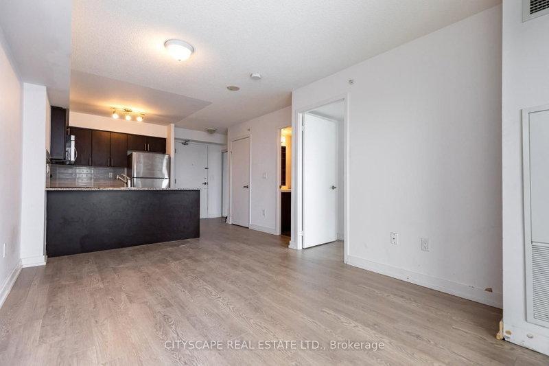 1808 - 1410 Dupont Street