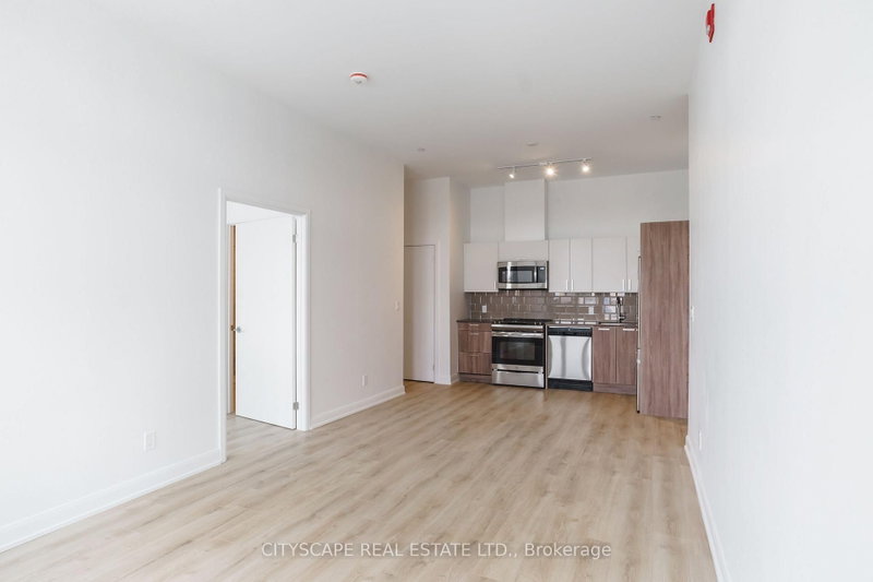 102 - 385 Osler Street