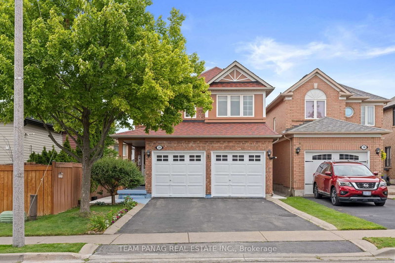 home for sale on 26 Narrow Valley Crescent