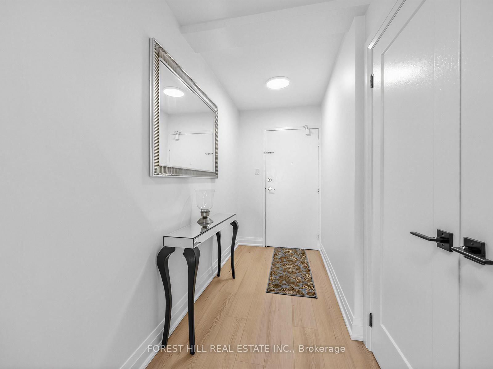 236 Albion Road • #1812 • Toronto, ON photo 4