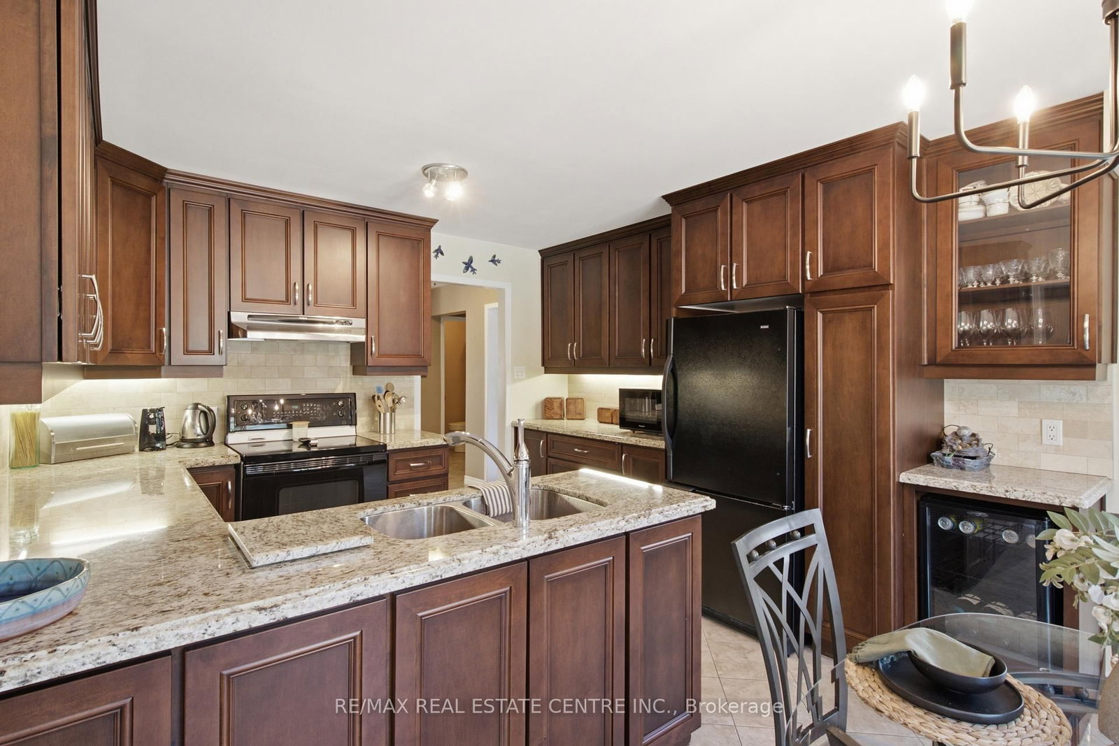 23 Deer Valley Drive • Caledon, ON photo 11