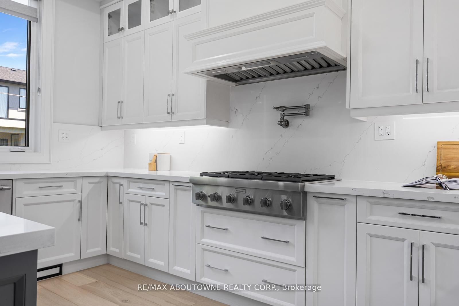 455 Samford Place • Oakville, ON photo 23