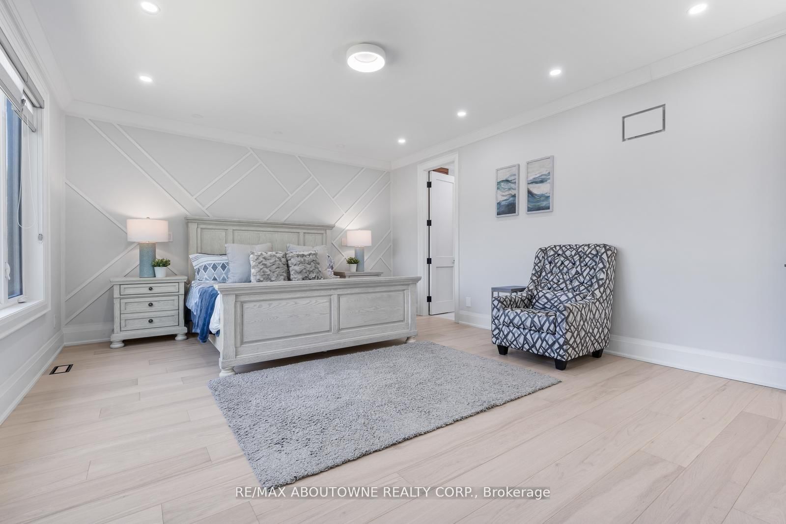 455 Samford Place • Oakville, ON photo 26