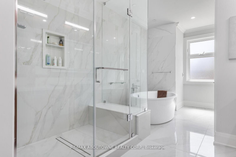 455 Samford Oakville,ON L6L 4E7 — Photo 31