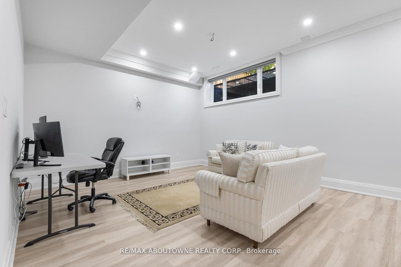 455 Samford Place • Oakville, ON photo 40
