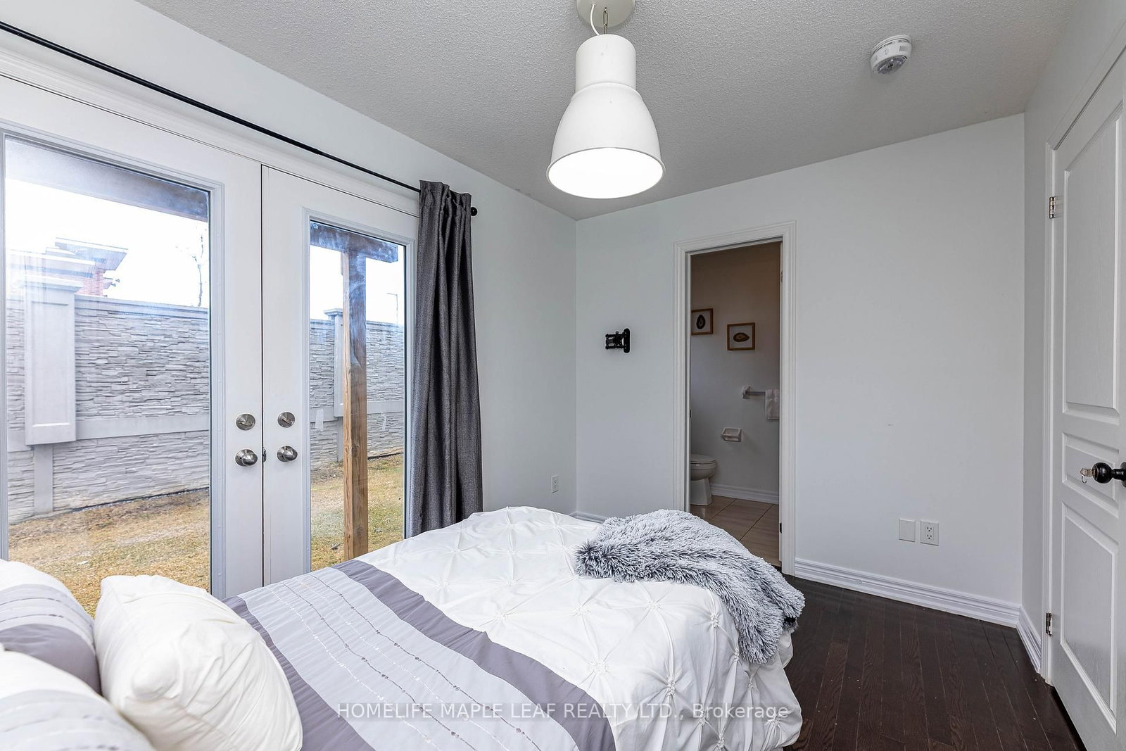 2 Cedarland Road E • Brampton, ON photo 20