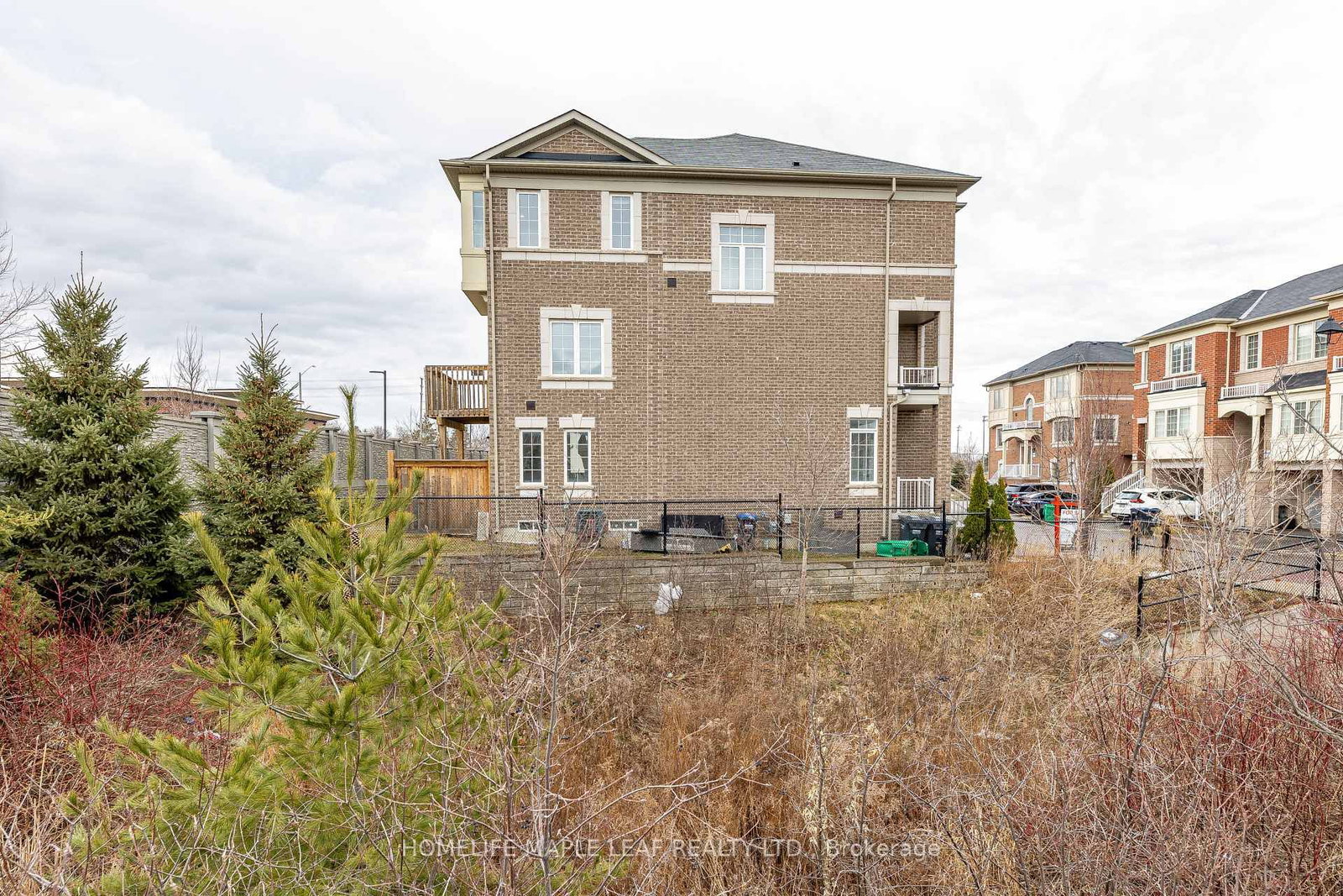 2 Cedarland Road E • Brampton, ON photo 46