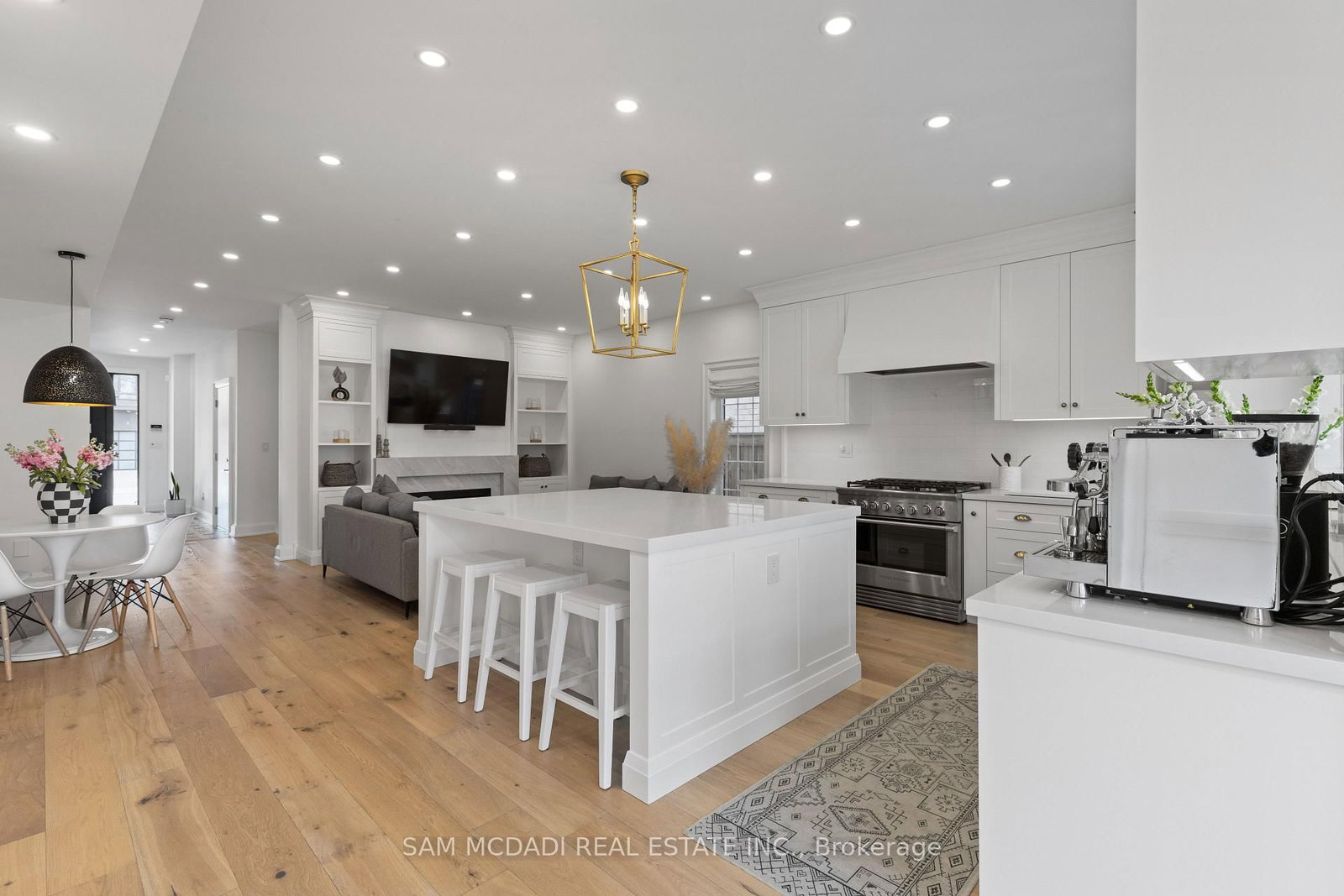 4 Iroquois Avenue • Mississauga, ON photo 12