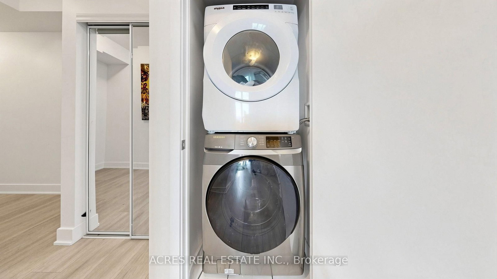 30 SHORE BREEZE Drive • #5806 • Toronto, ON photo 21